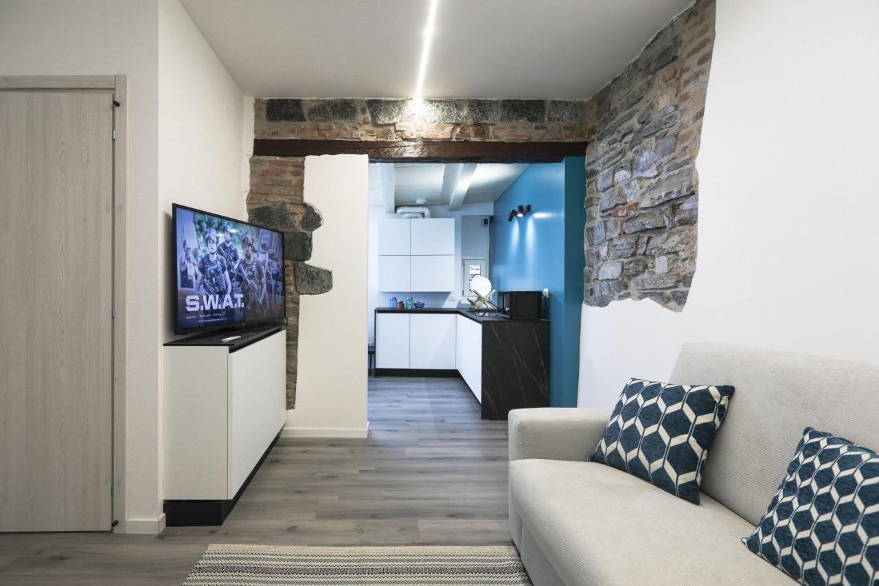 Blue Sapphire Como Cozy Flat In Center Of City Apartamento Exterior foto