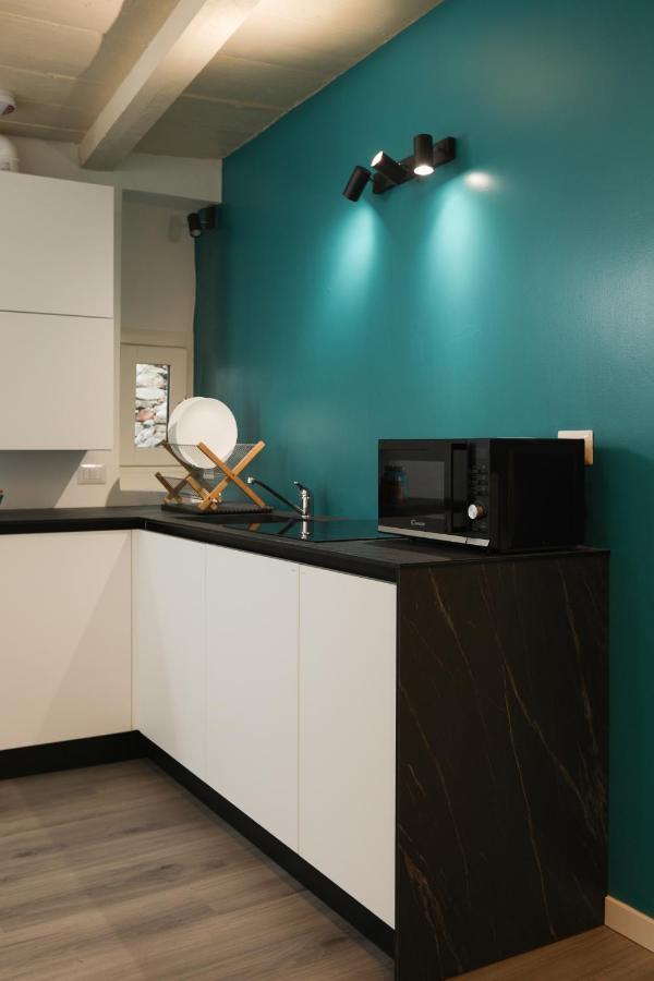 Blue Sapphire Como Cozy Flat In Center Of City Apartamento Exterior foto