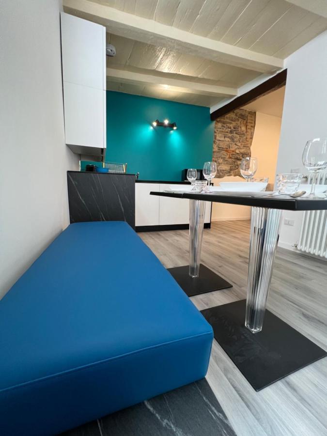 Blue Sapphire Como Cozy Flat In Center Of City Apartamento Exterior foto