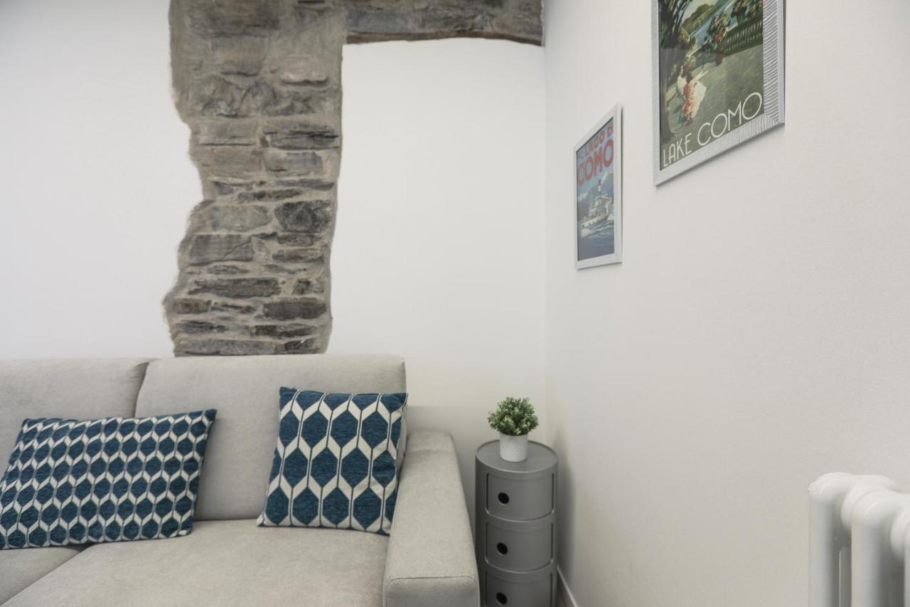 Blue Sapphire Como Cozy Flat In Center Of City Apartamento Exterior foto