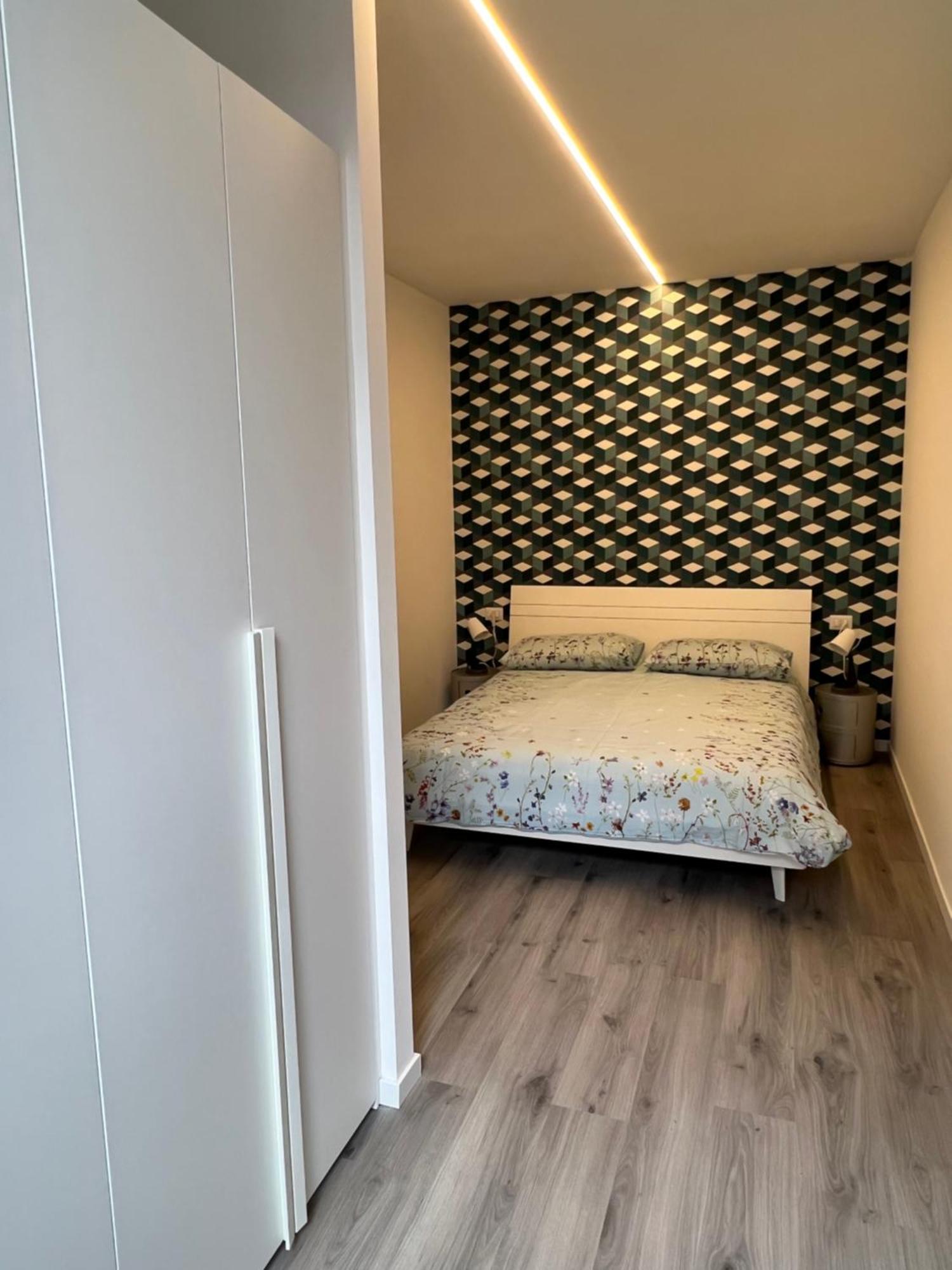 Blue Sapphire Como Cozy Flat In Center Of City Apartamento Exterior foto